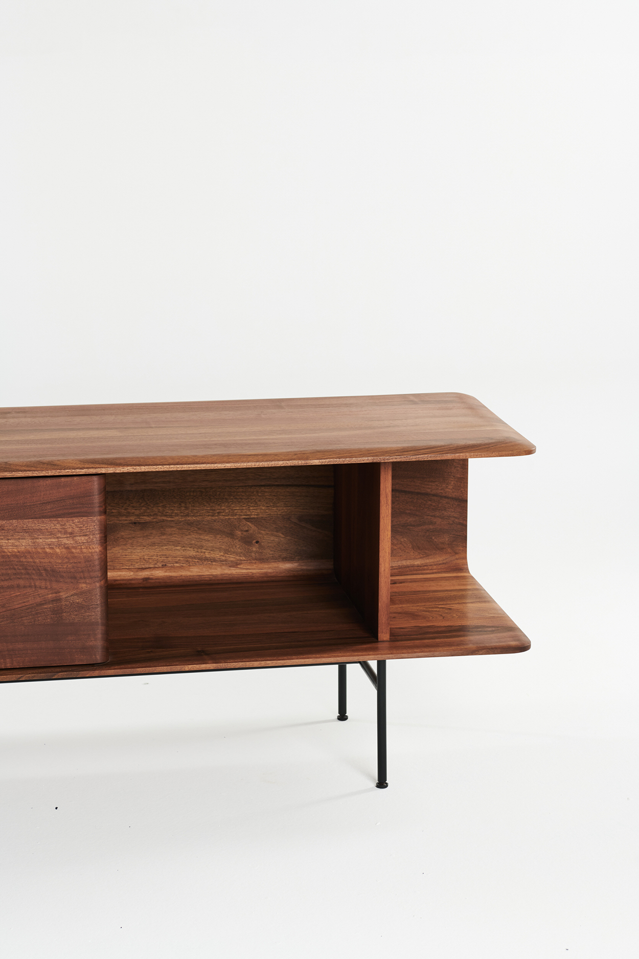 Sideboard, Artisan